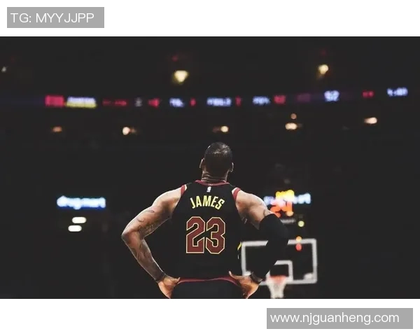 湖人止颓势，詹姆斯全力回归